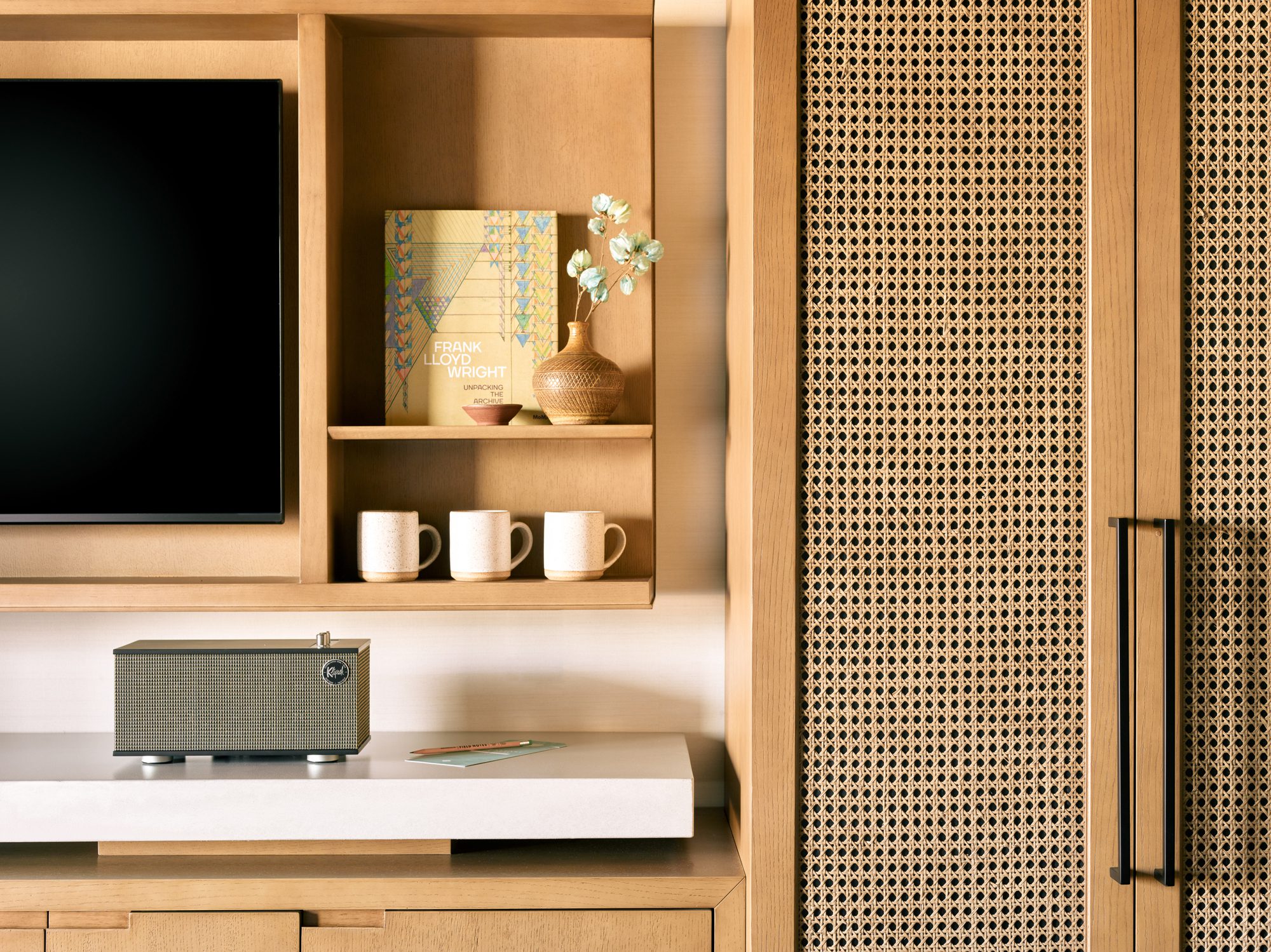 Harbor View Double Queen TV and Storage